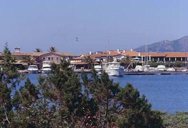 porto_rotondo_01.jpg 19.7K