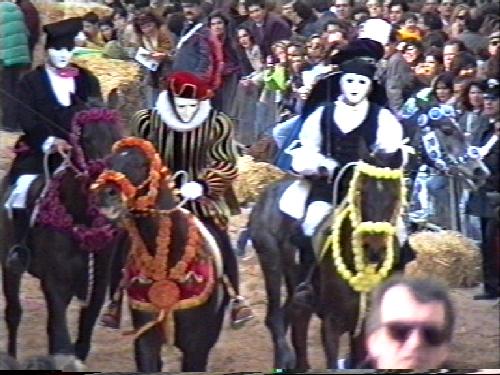 sartiglia_oristano11.jpg 44.3K