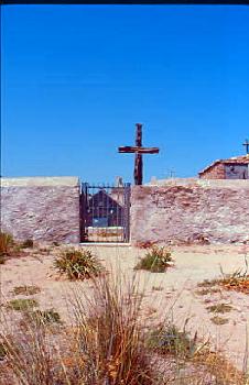 cimitero_tavolara.jpg 17.8K