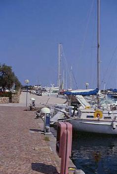 porto_ottiolu_02.jpg 14.6K